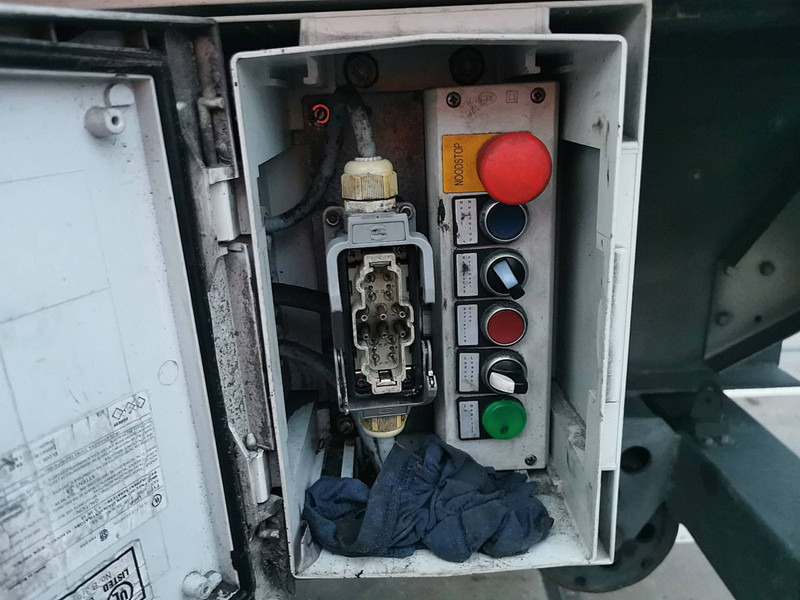 Kühlkoffer Auflieger Van Eck U T-2 I chainsystem: das Bild 8 Kühlkoffer Auflieger Van Eck U T-2 I chainsystem: das Bild 8