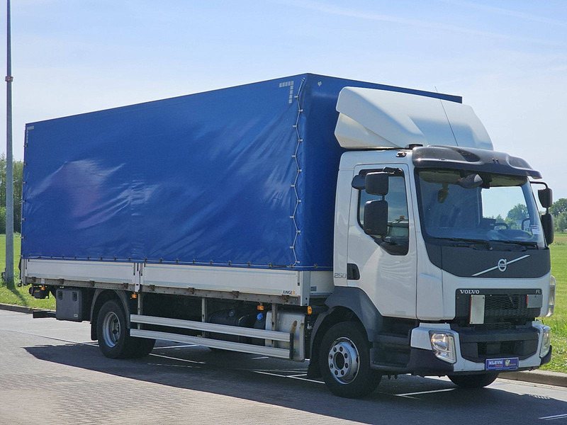 Volvo FL 250.14 14T AIRCO LIFT - Plane LKW: das Bild 5 Volvo FL 250.14 14T AIRCO LIFT - Plane LKW: das Bild 5