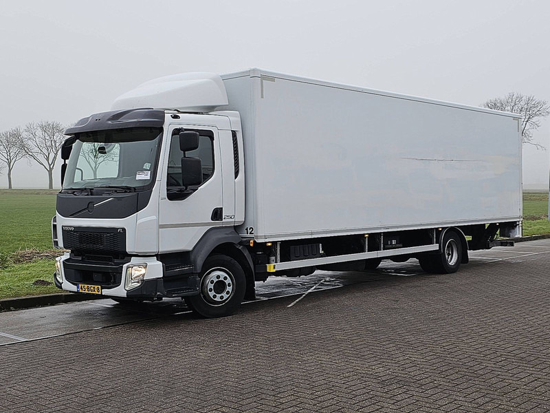 Volvo FL 250.14 AIRCO TAILLIFT - Koffer LKW: das Bild 2 Volvo FL 250.14 AIRCO TAILLIFT - Koffer LKW: das Bild 2