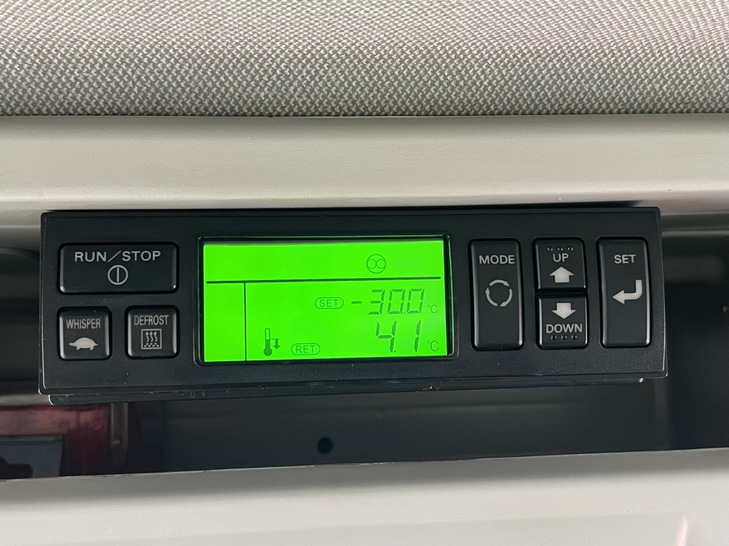 Iveco EuroCargo ML160E28 MitsubTU85 Tiefkühl 7,6m LBW - Kühlkoffer LKW: das Bild 4 Iveco EuroCargo ML160E28 MitsubTU85 Tiefkühl 7,6m LBW - Kühlkoffer LKW: das Bild 4