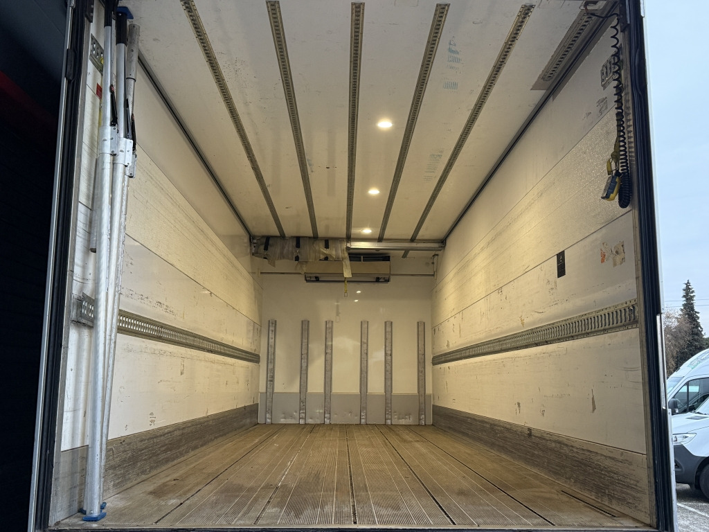 Iveco Stralis AT260S46 Klima Carrier Supra550 Tiefkühl - Kühlkoffer LKW: das Bild 5 Iveco Stralis AT260S46 Klima Carrier Supra550 Tiefkühl - Kühlkoffer LKW: das Bild 5