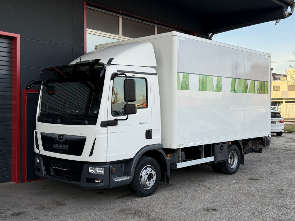 MAN TGL 8.220 Klima 4,45m+LBW AHK 1.Hand Ori.76.km - Koffer Transporter: das Bild 1 MAN TGL 8.220 Klima 4,45m+LBW AHK 1.Hand Ori.76.km - Koffer Transporter: das Bild 1