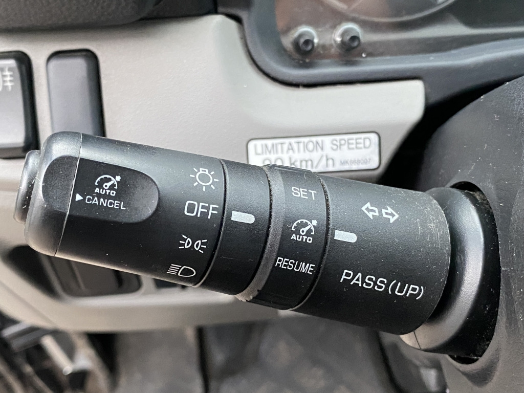 Fahrgestell LKW Mitsubishi Fuso Canter 9C18 5,8m Euro6d Klimaaut. Tempomat: das Bild 14