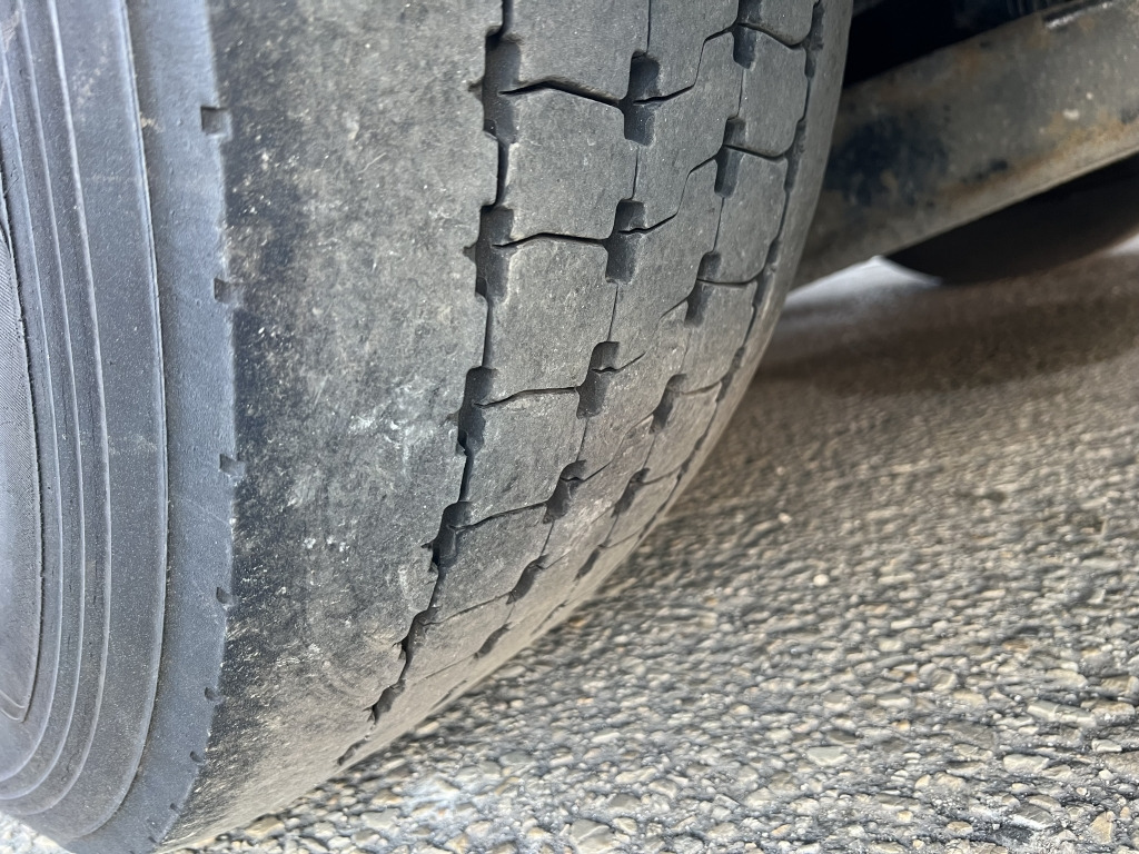 MAN TGX 18.440 EEV Klimaaut. Motorbremse Mega Jumbo - Sattelzugmaschine: das Bild 5 MAN TGX 18.440 EEV Klimaaut. Motorbremse Mega Jumbo - Sattelzugmaschine: das Bild 5