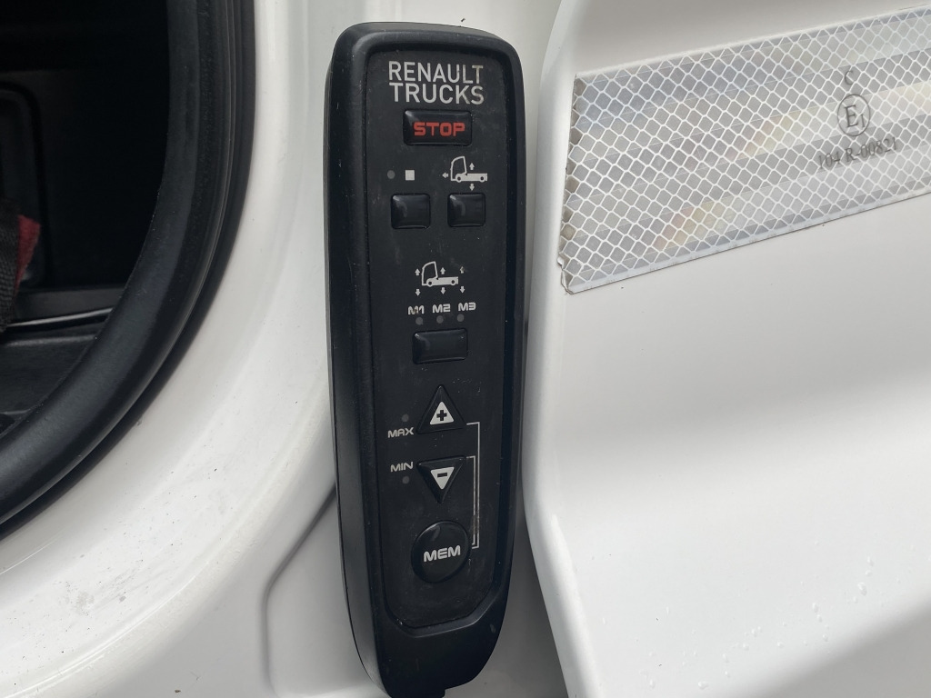 Sattelzugmaschine Renault T460 EURO6 Klima ACC-Tempomat Spurhalteassistent: das Bild 14