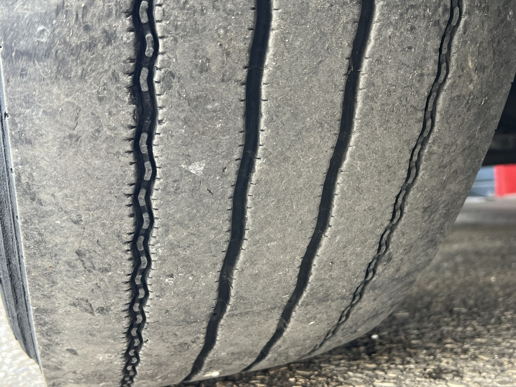 Scania G440 Euro6 Highline Klimaautom.Retarder 2xTank - Sattelzugmaschine: das Bild 3 Scania G440 Euro6 Highline Klimaautom.Retarder 2xTank - Sattelzugmaschine: das Bild 3