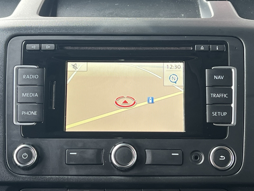 VW T5 Kombi 2,0 TDI BlueMotion Klima 9-Sitzer - PKW: das Bild 3 VW T5 Kombi 2,0 TDI BlueMotion Klima 9-Sitzer - PKW: das Bild 3