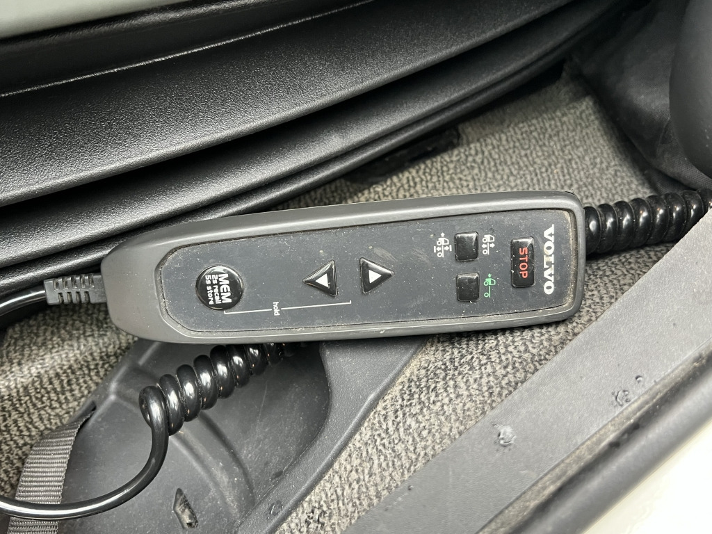 Volvo FL 260 7,2m LBW Klima Tempomat AHK Orig. 125'km - Plane LKW: das Bild 5 Volvo FL 260 7,2m LBW Klima Tempomat AHK Orig. 125'km - Plane LKW: das Bild 5