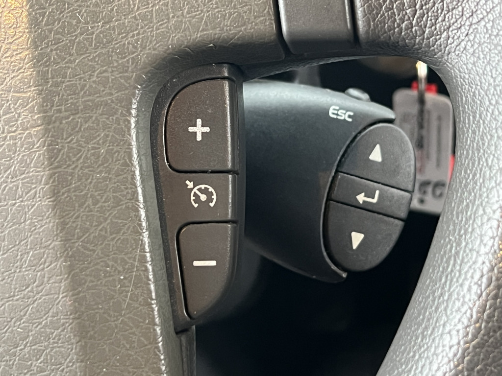 Volvo FL 260 7,2m LBW Klima Tempomat AHK Orig. 125'km - Plane LKW: das Bild 3 Volvo FL 260 7,2m LBW Klima Tempomat AHK Orig. 125'km - Plane LKW: das Bild 3