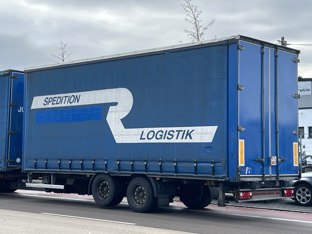 Wecon AZ218LN Jumbo Tandem 7,6m P+P Luftfederung - Planenanhänger: das Bild 1 Wecon AZ218LN Jumbo Tandem 7,6m P+P Luftfederung - Planenanhänger: das Bild 1