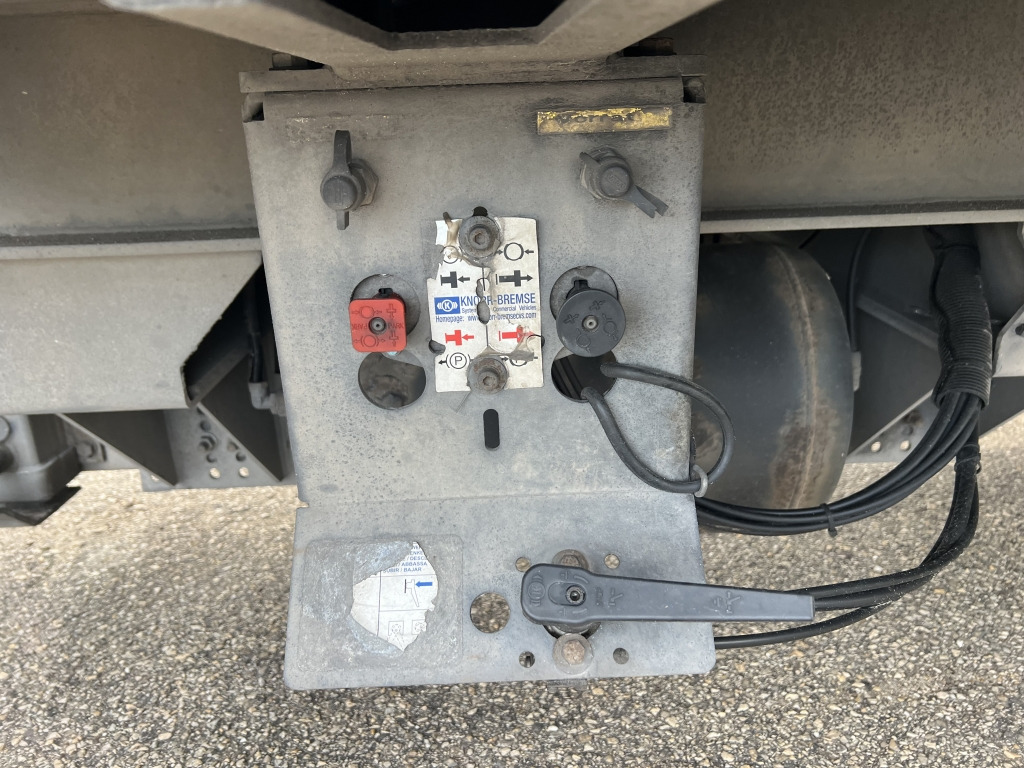 Wecon AZ218LN Jumbo Tandem 7,6m P+P Luftfederung - Planenanhänger: das Bild 5 Wecon AZ218LN Jumbo Tandem 7,6m P+P Luftfederung - Planenanhänger: das Bild 5