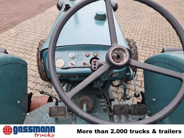 Hanomag HANOMAG - R 27 - Traktor: das Bild 5 Hanomag HANOMAG - R 27 - Traktor: das Bild 5