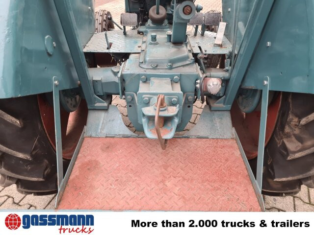 Hanomag HANOMAG - R 27 - Traktor: das Bild 4 Hanomag HANOMAG - R 27 - Traktor: das Bild 4