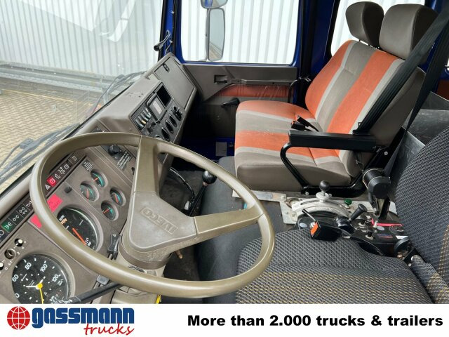 Iveco 120-23 AW 4x4 Doka, V8-Motor, Gerätewagen, - Feuerwehrfahrzeug: das Bild 4 Iveco 120-23 AW 4x4 Doka, V8-Motor, Gerätewagen, - Feuerwehrfahrzeug: das Bild 4