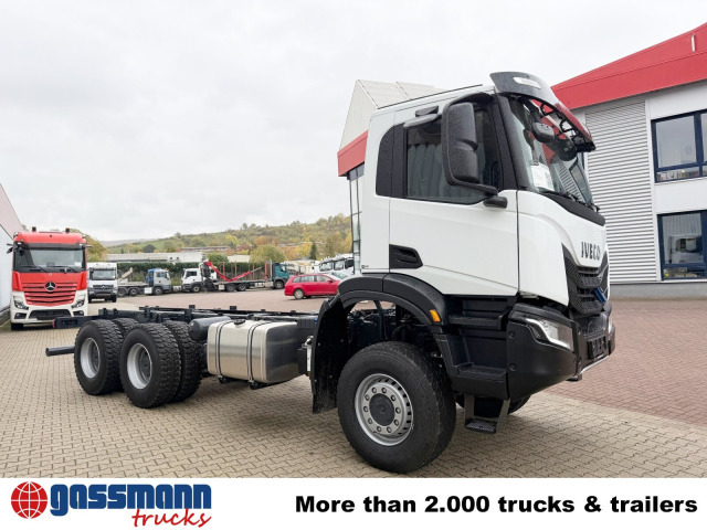 Fahrgestell LKW neu kaufen Iveco T-Way 360 6x6, Nebenantrieb: das Bild 9