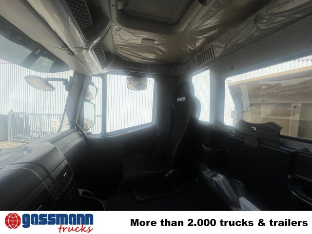 Fahrgestell LKW Iveco Trakker AD260T45W 6x6: das Bild 6