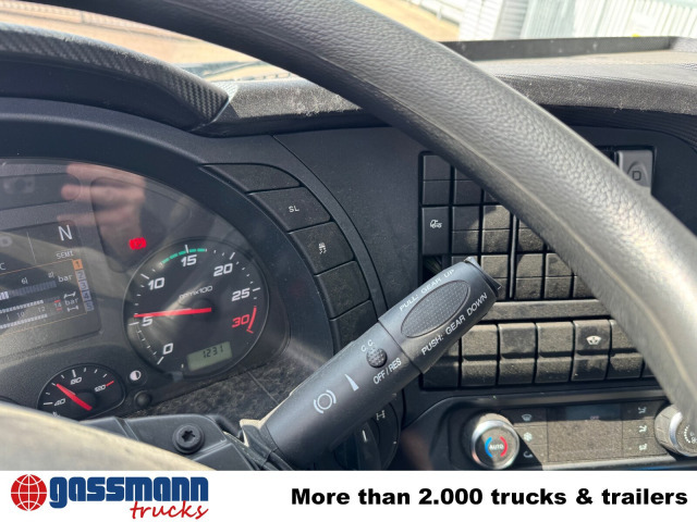 Iveco X-Way AD360X40Z/P 8x4 - Fahrgestell LKW: das Bild 5 Iveco X-Way AD360X40Z/P 8x4 - Fahrgestell LKW: das Bild 5