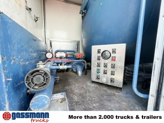 Kofferaufbau mit Bewässerungssystem, 5000l - Tankwagen: das Bild 3 Kofferaufbau mit Bewässerungssystem, 5000l - Tankwagen: das Bild 3