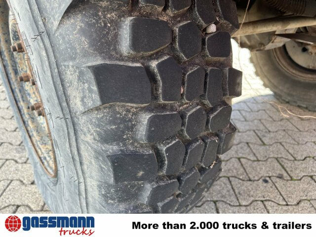 Unimog U84 406 4x4, Kommunalhydraulik, Zapfwelle vorn & - Kommunal-/ Sonderfahrzeug: das Bild 2 Unimog U84 406 4x4, Kommunalhydraulik, Zapfwelle vorn & - Kommunal-/ Sonderfahrzeug: das Bild 2