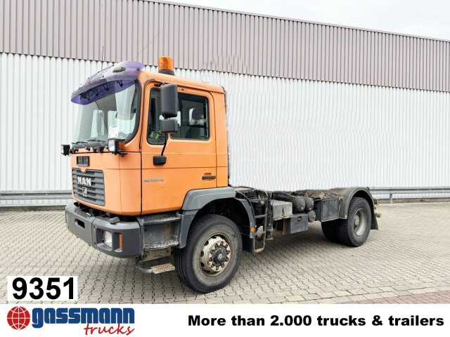 MAN 18.255 MAK 4x4 BB - Fahrgestell LKW: das Bild 1 MAN 18.255 MAK 4x4 BB - Fahrgestell LKW: das Bild 1