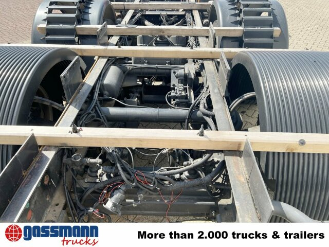 MAN 25/18.284 6x2-4 LL, Retarder, Lenkachse - Fahrgestell LKW: das Bild 4 MAN 25/18.284 6x2-4 LL, Retarder, Lenkachse - Fahrgestell LKW: das Bild 4