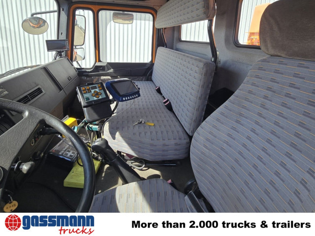 MAN F10 26.272 6x6, F90 - Fahrgestell LKW: das Bild 2 MAN F10 26.272 6x6, F90 - Fahrgestell LKW: das Bild 2