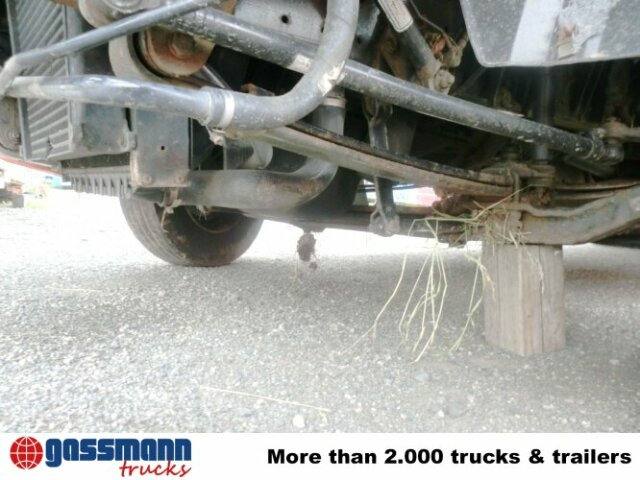 MAN L33 8.180 C 4x2, Unfallfahrzeug mit - Koffer LKW: das Bild 3 MAN L33 8.180 C 4x2, Unfallfahrzeug mit - Koffer LKW: das Bild 3