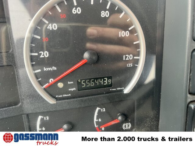 MAN TGA 26.410 6X2/4 BL, Vorlauf Lenk-Liftachse, - Absetzkipper: das Bild 2 MAN TGA 26.410 6X2/4 BL, Vorlauf Lenk-Liftachse, - Absetzkipper: das Bild 2