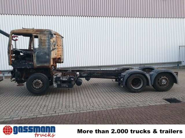 MAN TGA 26.440 6x2 BL Brandschaden - Fahrgestell LKW: das Bild 4 MAN TGA 26.440 6x2 BL Brandschaden - Fahrgestell LKW: das Bild 4