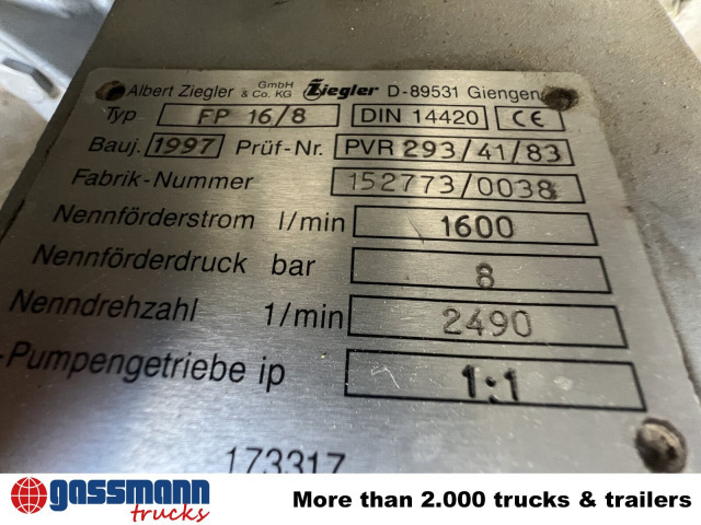 Mercedes-Benz 1124 AF 4x4 Doka, TLF 16/25, 2800l - Krankenwagen: das Bild 3 Mercedes-Benz 1124 AF 4x4 Doka, TLF 16/25, 2800l - Krankenwagen: das Bild 3