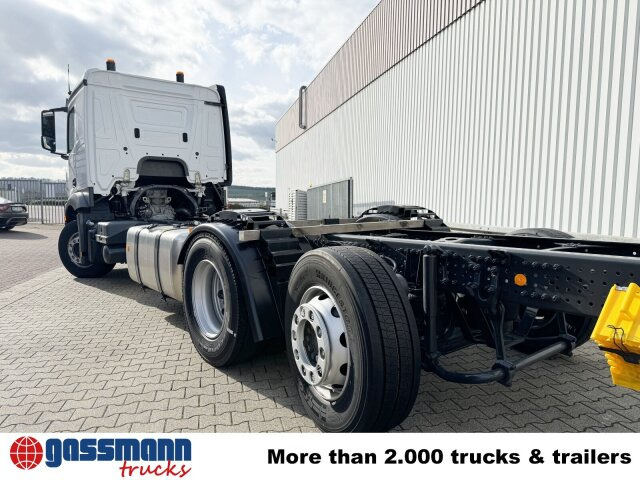 Mercedes-Benz Actros 2545 L 6x2/52, Lenk-/Liftachse, - Abrollkipper: das Bild 2 Mercedes-Benz Actros 2545 L 6x2/52, Lenk-/Liftachse, - Abrollkipper: das Bild 2