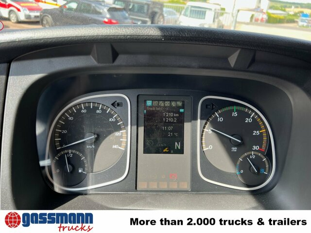 Mercedes-Benz Atego 1324/27 A 4x4, Nebenantrieb - Fahrgestell LKW: das Bild 3 Mercedes-Benz Atego 1324/27 A 4x4, Nebenantrieb - Fahrgestell LKW: das Bild 3