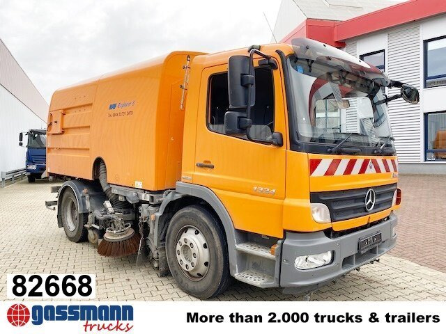 Mercedes-Benz Atego 1324 4x2, Kehrmaschine Explorer 8 - Kehrmaschine: das Bild 1 Mercedes-Benz Atego 1324 4x2, Kehrmaschine Explorer 8 - Kehrmaschine: das Bild 1