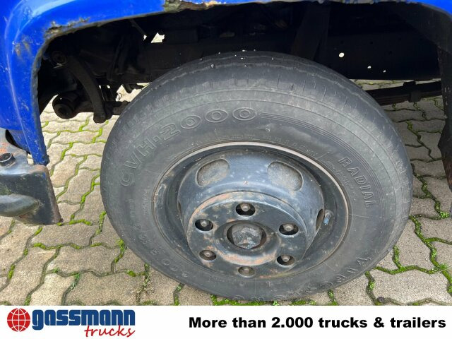 Mercedes-Benz L 407 D 4x2 Doka, Ex-THW - Pritsche LKW: das Bild 5 Mercedes-Benz L 407 D 4x2 Doka, Ex-THW - Pritsche LKW: das Bild 5