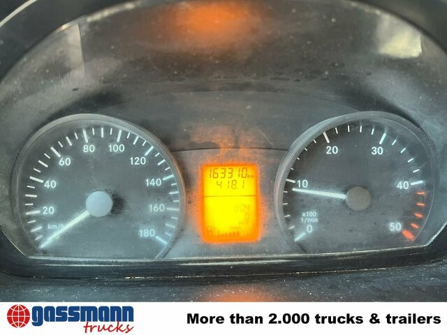 Mercedes-Benz Sprinter 209 CDI 4x2 Doka - Pritsche Transporter, Transporter mit Doppelkabine: das Bild 3 Mercedes-Benz Sprinter 209 CDI 4x2 Doka - Pritsche Transporter, Transporter mit Doppelkabine: das Bild 3