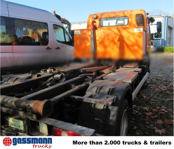 Mitsubishi Canter Fuso 6C18 4x4, Winterdienstausstattung, - Abrollkipper: das Bild 2 Mitsubishi Canter Fuso 6C18 4x4, Winterdienstausstattung, - Abrollkipper: das Bild 2