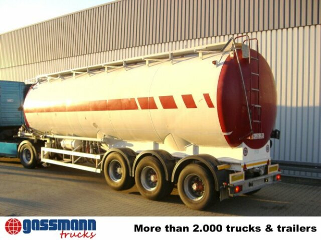 PIACENZA (I) C36R2P43, 43m³ - Siloauflieger: das Bild 2 PIACENZA (I) C36R2P43, 43m³ - Siloauflieger: das Bild 2