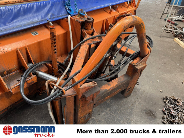 Schmidt Schneeräumschild - Schneepflug: das Bild 2 Schmidt Schneeräumschild - Schneepflug: das Bild 2