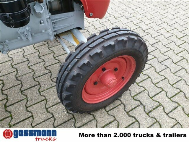 Traktor DL25 - Traktor: das Bild 4 Traktor DL25 - Traktor: das Bild 4