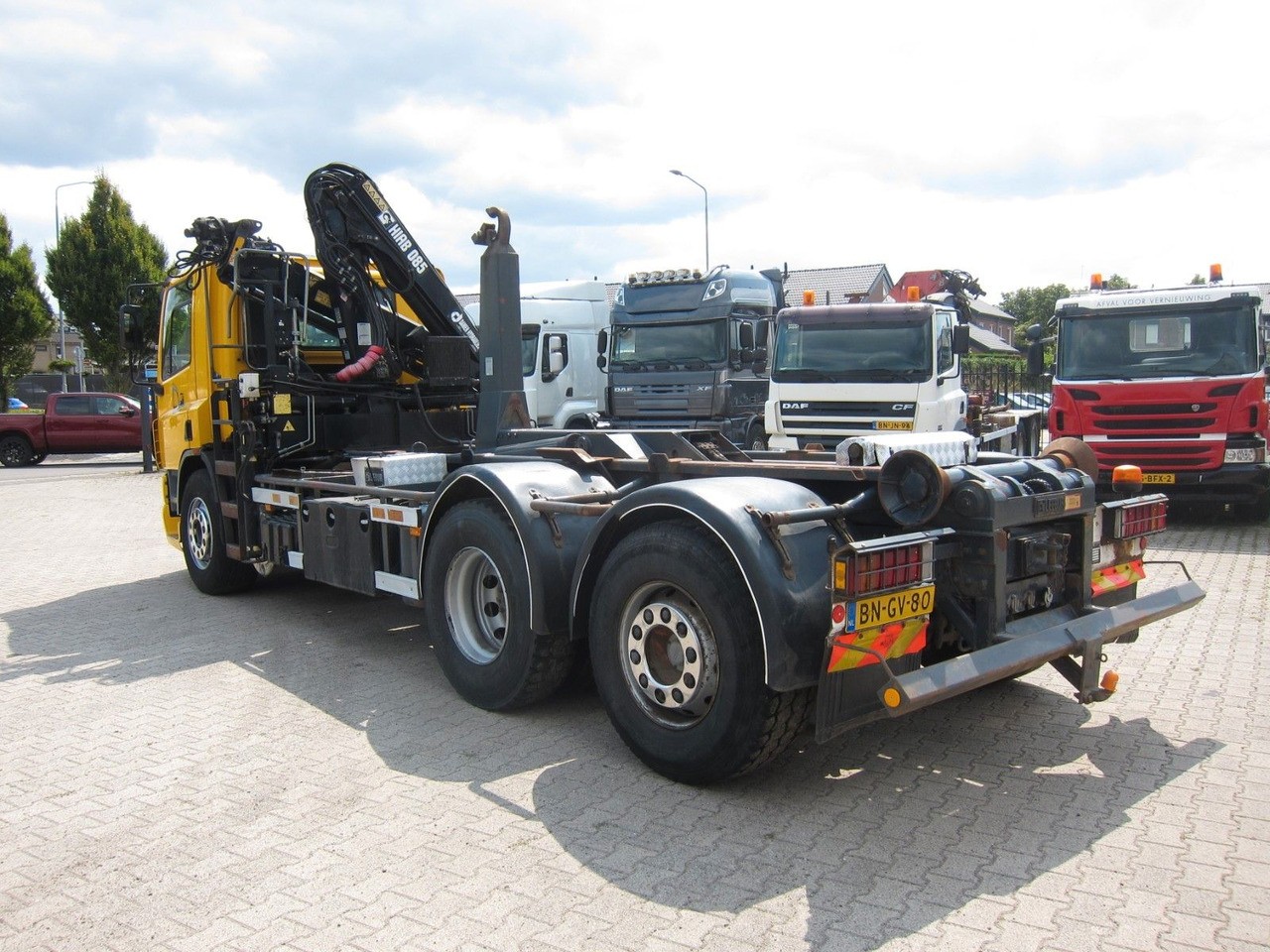DAF CF 75 310 6X2*4 Hiab Kran Haken Manual Funk E3 - Abrollkipper, Autokran: das Bild 3 DAF CF 75 310 6X2*4 Hiab Kran Haken Manual Funk E3 - Abrollkipper, Autokran: das Bild 3