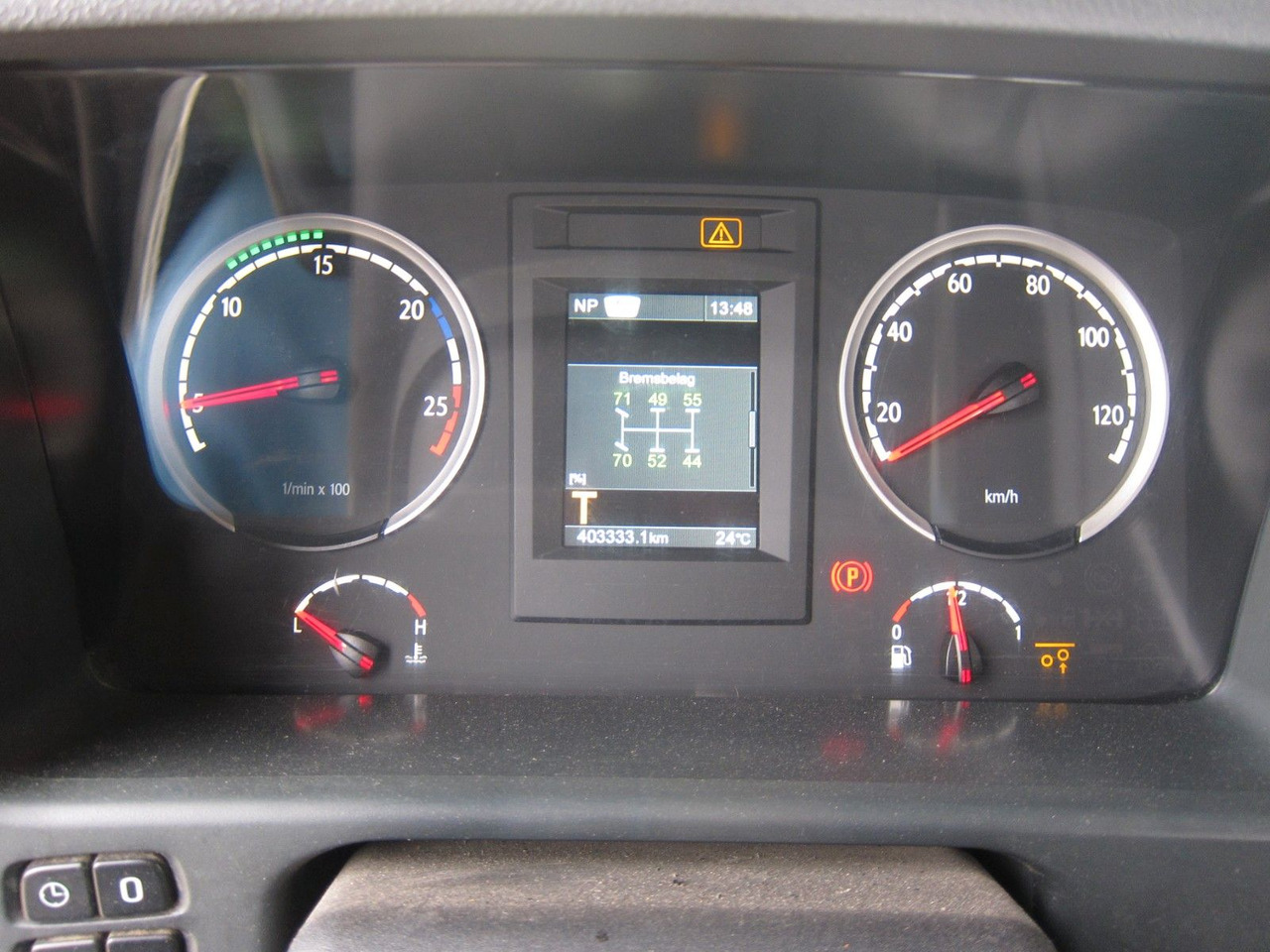 Kipper Scania P400 LB 6x2/4 Gergen TAK Retarder Remote/Funk: das Bild 15 Kipper Scania P400 LB 6x2/4 Gergen TAK Retarder Remote/Funk: das Bild 15