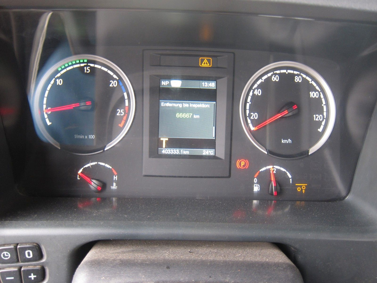 Kipper Scania P400 LB 6x2/4 Gergen TAK Retarder Remote/Funk: das Bild 14 Kipper Scania P400 LB 6x2/4 Gergen TAK Retarder Remote/Funk: das Bild 14