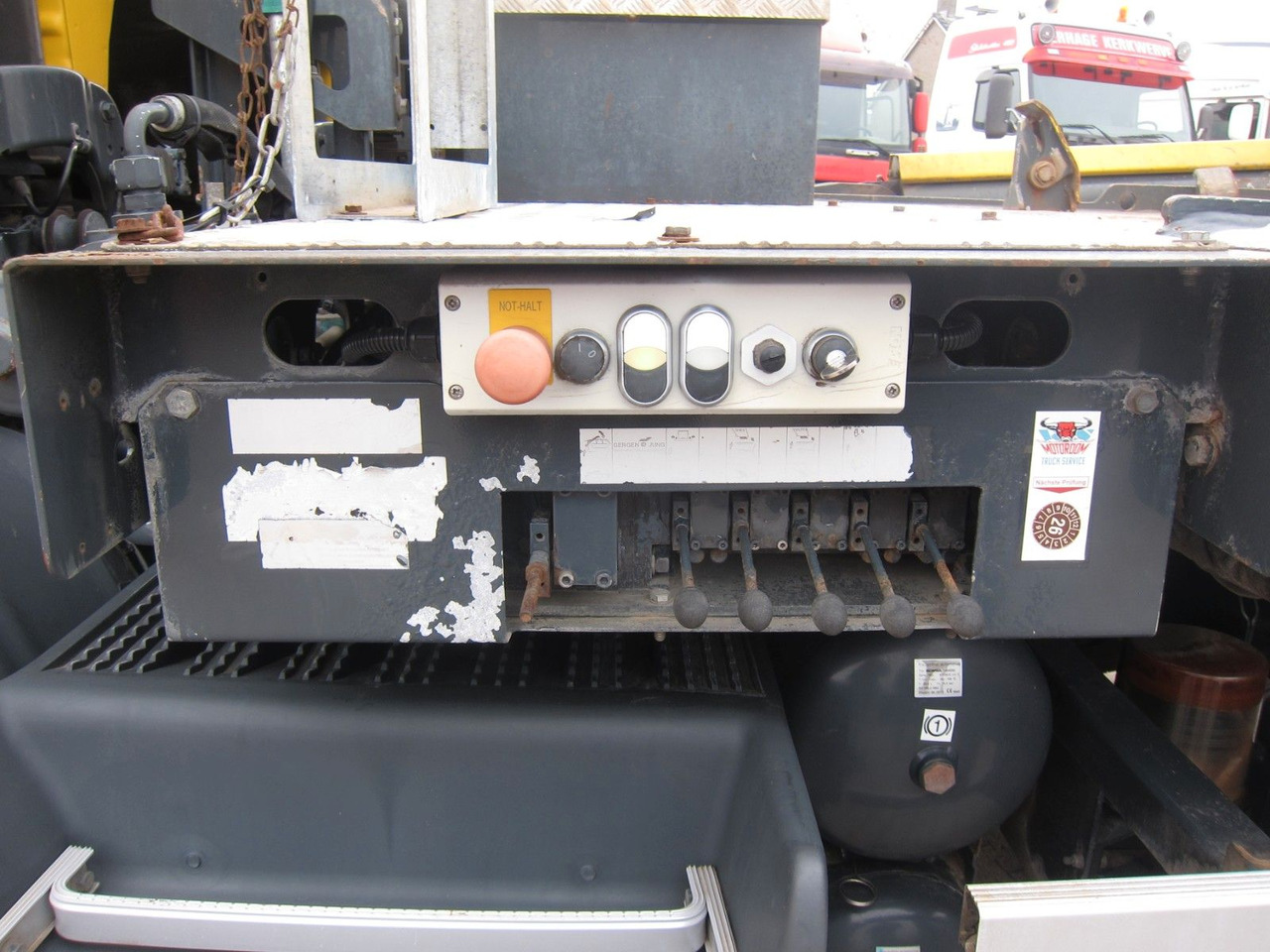 Kipper Scania P400 LB 6x2/4 Gergen TAK Retarder Remote/Funk: das Bild 8 Kipper Scania P400 LB 6x2/4 Gergen TAK Retarder Remote/Funk: das Bild 8