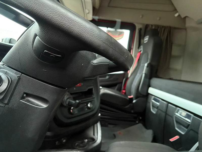 Iveco S-WAY 460 LNG - 4x2 - Retarder - Full air - Sattelzugmaschine: das Bild 4 Iveco S-WAY 460 LNG - 4x2 - Retarder - Full air - Sattelzugmaschine: das Bild 4