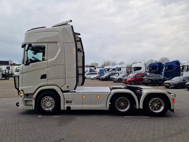 Scania 540S NGS Highline 6x4 - Retarder - 3.15 WB - Full air - Leather - Bull bar - Sattelzugmaschine: das Bild 4 Scania 540S NGS Highline 6x4 - Retarder - 3.15 WB - Full air - Leather - Bull bar - Sattelzugmaschine: das Bild 4