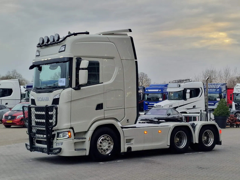 Scania 540S NGS Highline 6x4 - Retarder - 3.15 WB - Full air - Leather - Bull bar - Sattelzugmaschine: das Bild 3 Scania 540S NGS Highline 6x4 - Retarder - 3.15 WB - Full air - Leather - Bull bar - Sattelzugmaschine: das Bild 3