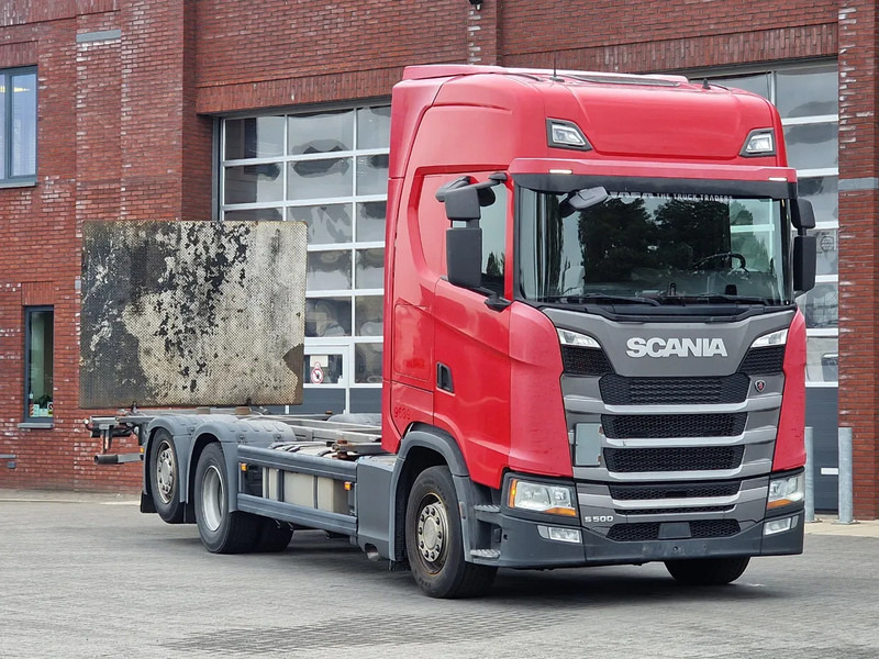 Scania S500 NGS Highline 6x2 - BDF - Full air - Loadlift - Navi - Retarder - Containerwagen/ Wechselfahrgestell LKW: das Bild 1 Scania S500 NGS Highline 6x2 - BDF - Full air - Loadlift - Navi - Retarder - Containerwagen/ Wechselfahrgestell LKW: das Bild 1