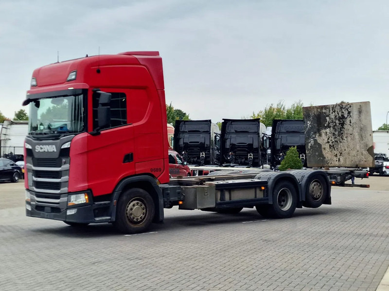 Scania S500 NGS Highline 6x2 - BDF - Full air - Loadlift - Navi - Retarder - Containerwagen/ Wechselfahrgestell LKW: das Bild 3 Scania S500 NGS Highline 6x2 - BDF - Full air - Loadlift - Navi - Retarder - Containerwagen/ Wechselfahrgestell LKW: das Bild 3