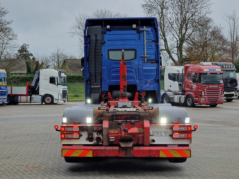 Abrollkipper Volvo FH 13.540 Globetrotter 8x4*4 - HIAB Hook 22T - Full air - Work remote: das Bild 8