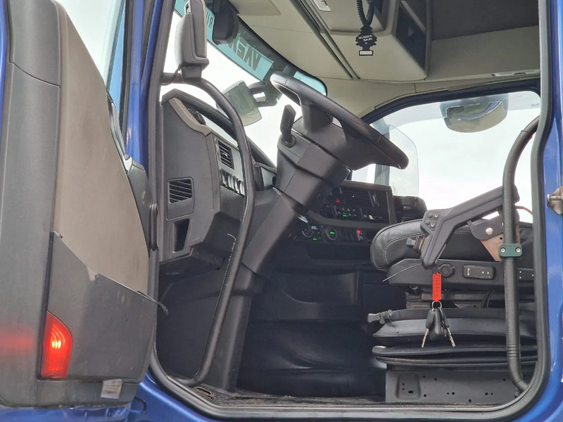 Abrollkipper Volvo FH 13.540 Globetrotter 8x4*4 - HIAB Hook 22T - Full air - Work remote: das Bild 11